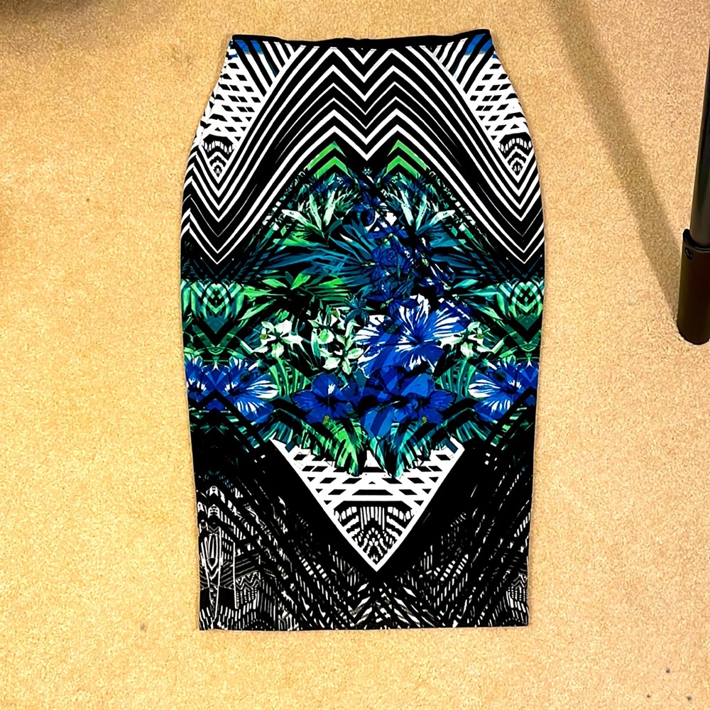Bisou Bisou pencil skirt